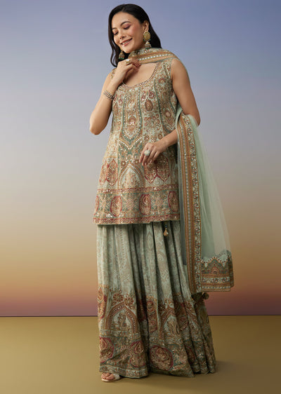 green-crepe-palazzo-suits-with-gotta-lace-work-sg183039-1 ec70b702-d331-4fdd-b91f-d3bb042d1a9c