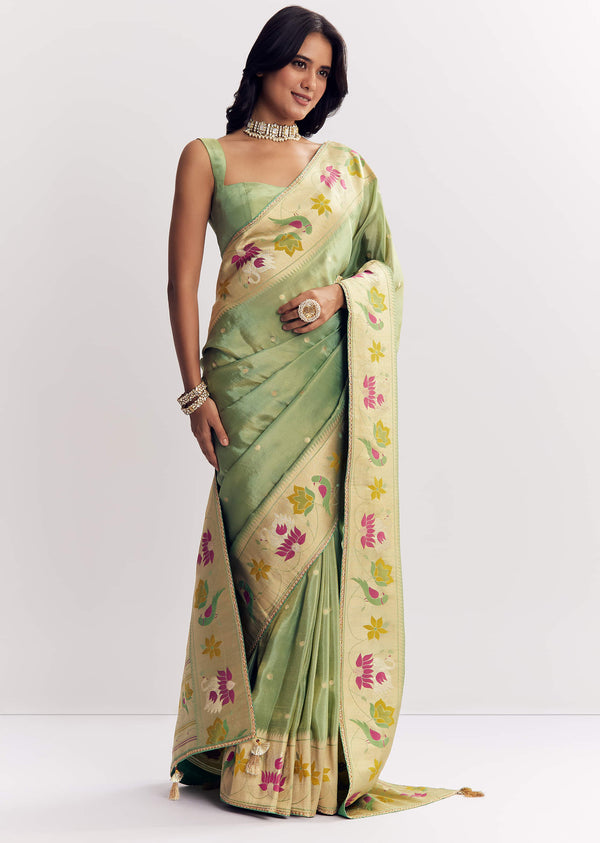 green-dola-silk-paithani-saree-with-dollar-butti-and-multicolor-motif-sg291232-2