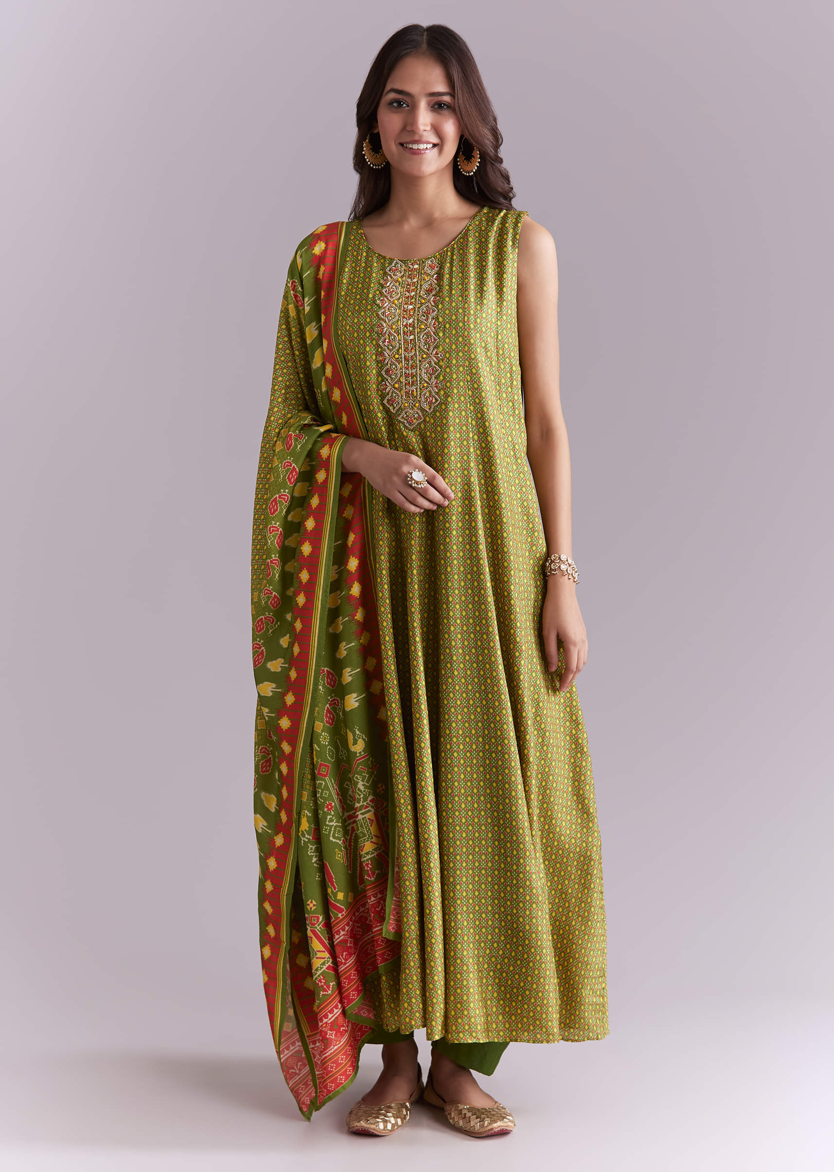 green-muslin-anarkali-suit-with-patola-style-print-sg354881-1