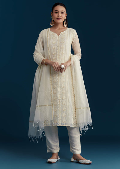 Ivory Chanderi Kurta Set with Thread Work