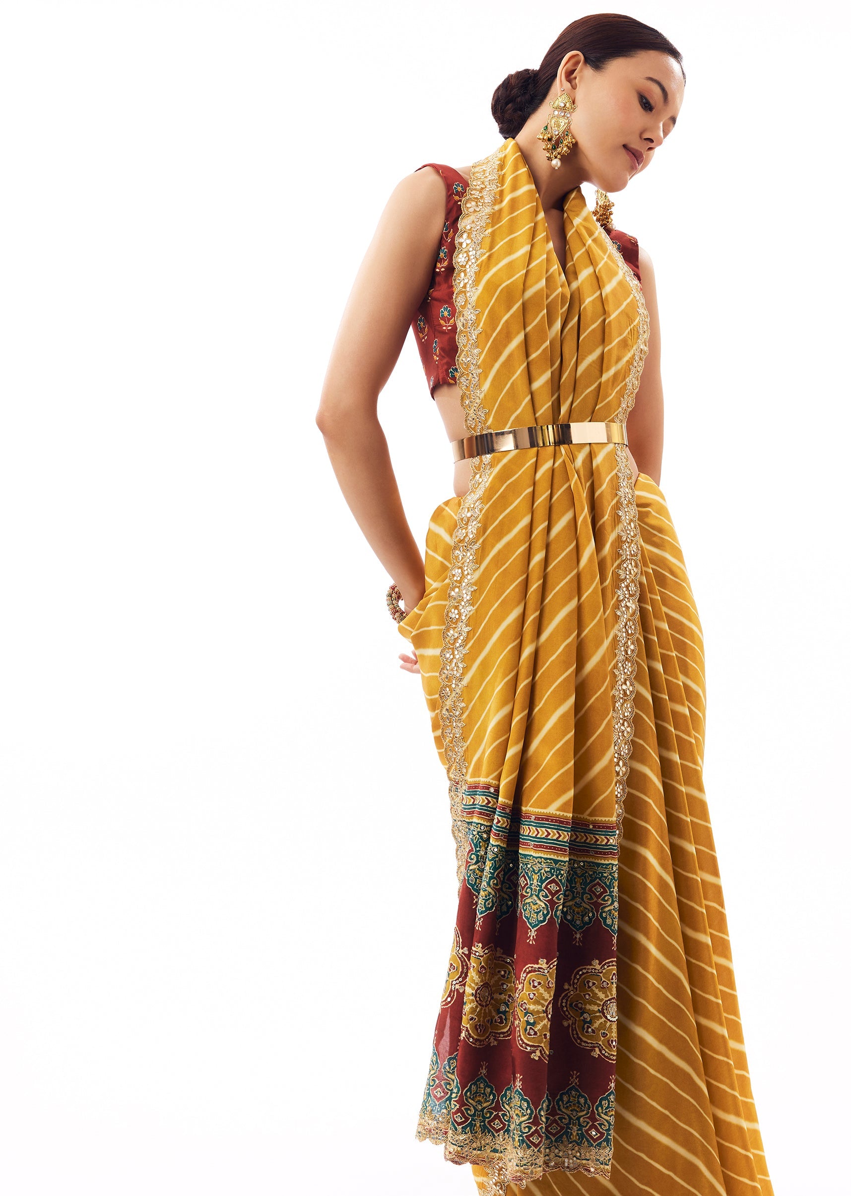 mustard-lehariya-crepe-saree-with-scalloped-gotta-work-border-sg362056-5 a5feaa87-f89c-4c27-b9d7-bb9112801d0f