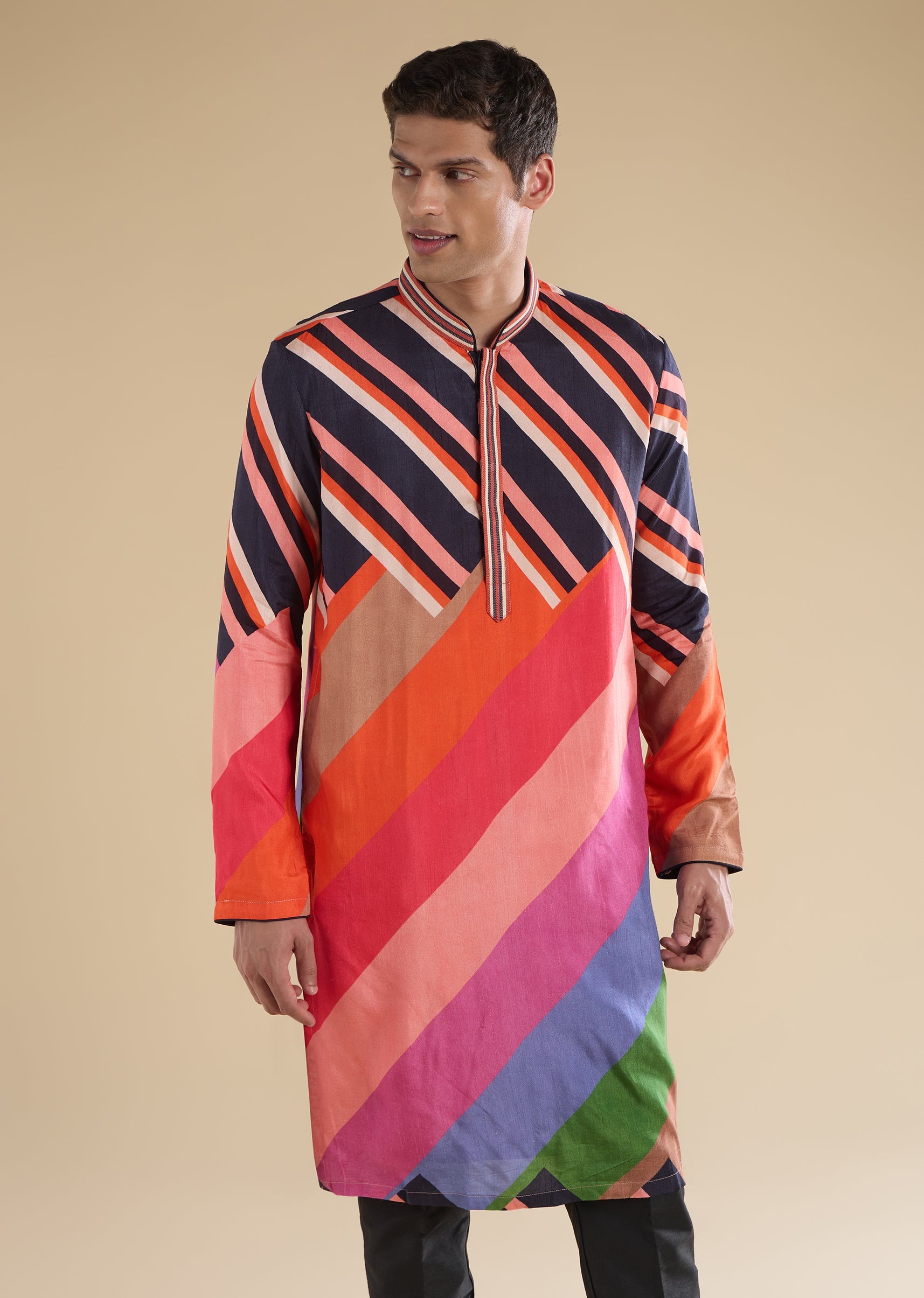 navy-blue-printed-kurta-set-sg321220-4 de48d3c3-c685-415e-b9f0-e562250271cb