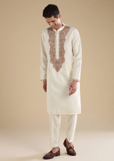 off-white-chanderi-kurta-set-with-kashmiri-hand-work-sg326008-1 1
