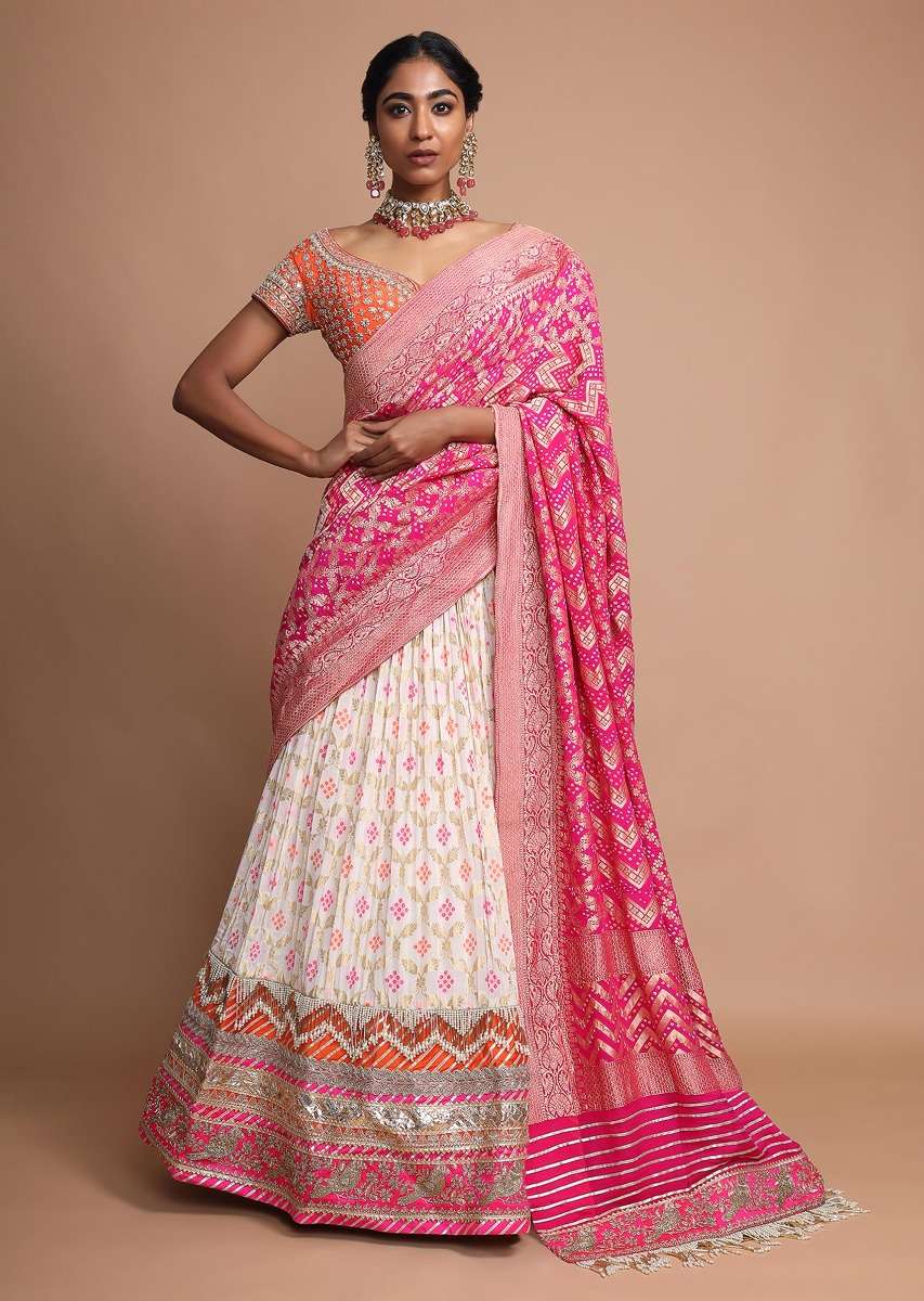 off-white-lehenga-with-bandhani-print -weaved-design-and-heavy-gotta-work-border-online-kalki-fashion-d0072258y-sg43411 3