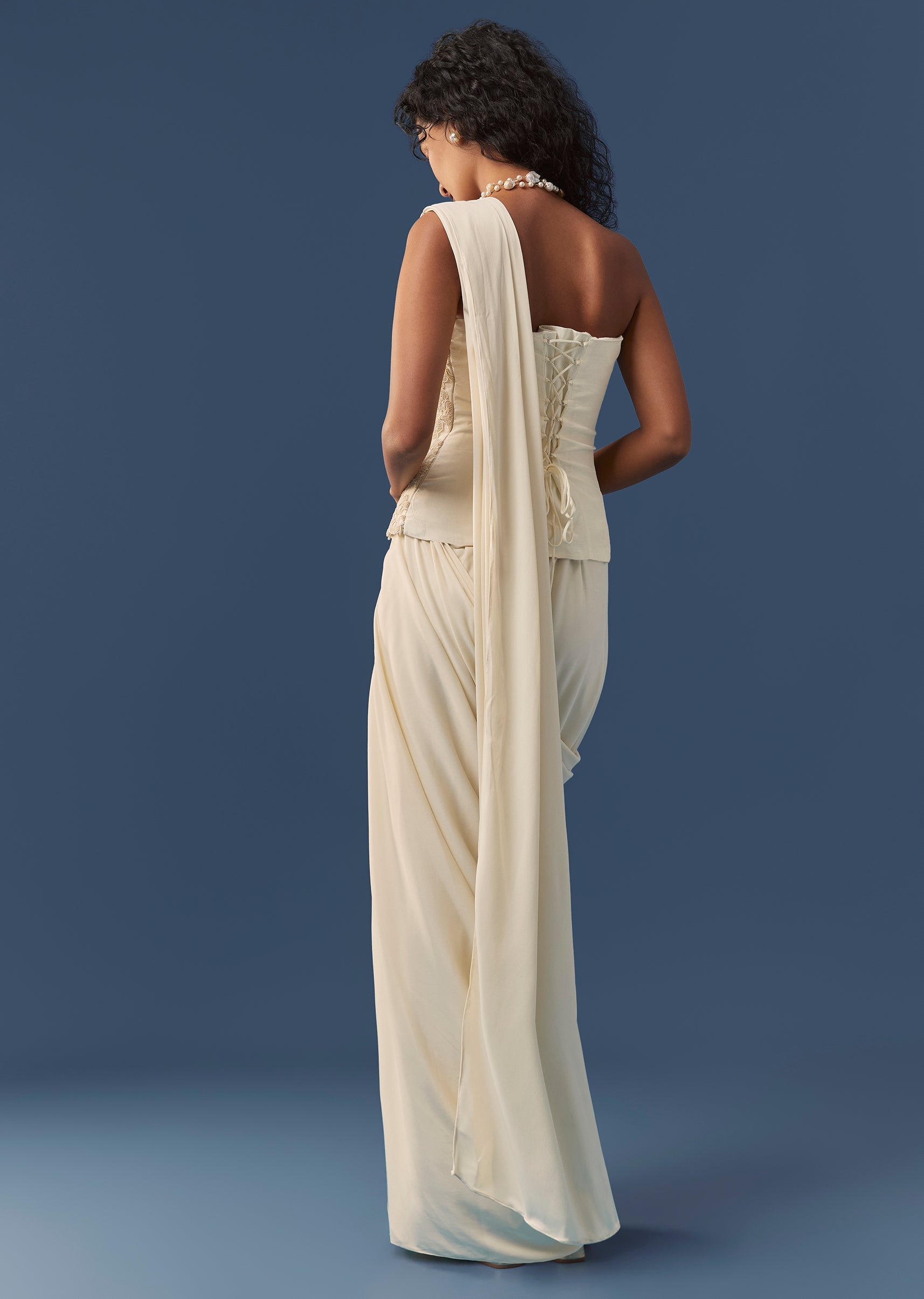 off-white-pre-draped-saree-with-corset-blouse-sg378390-5 4321ca9b-8536-42df-95bf-980262d899b8