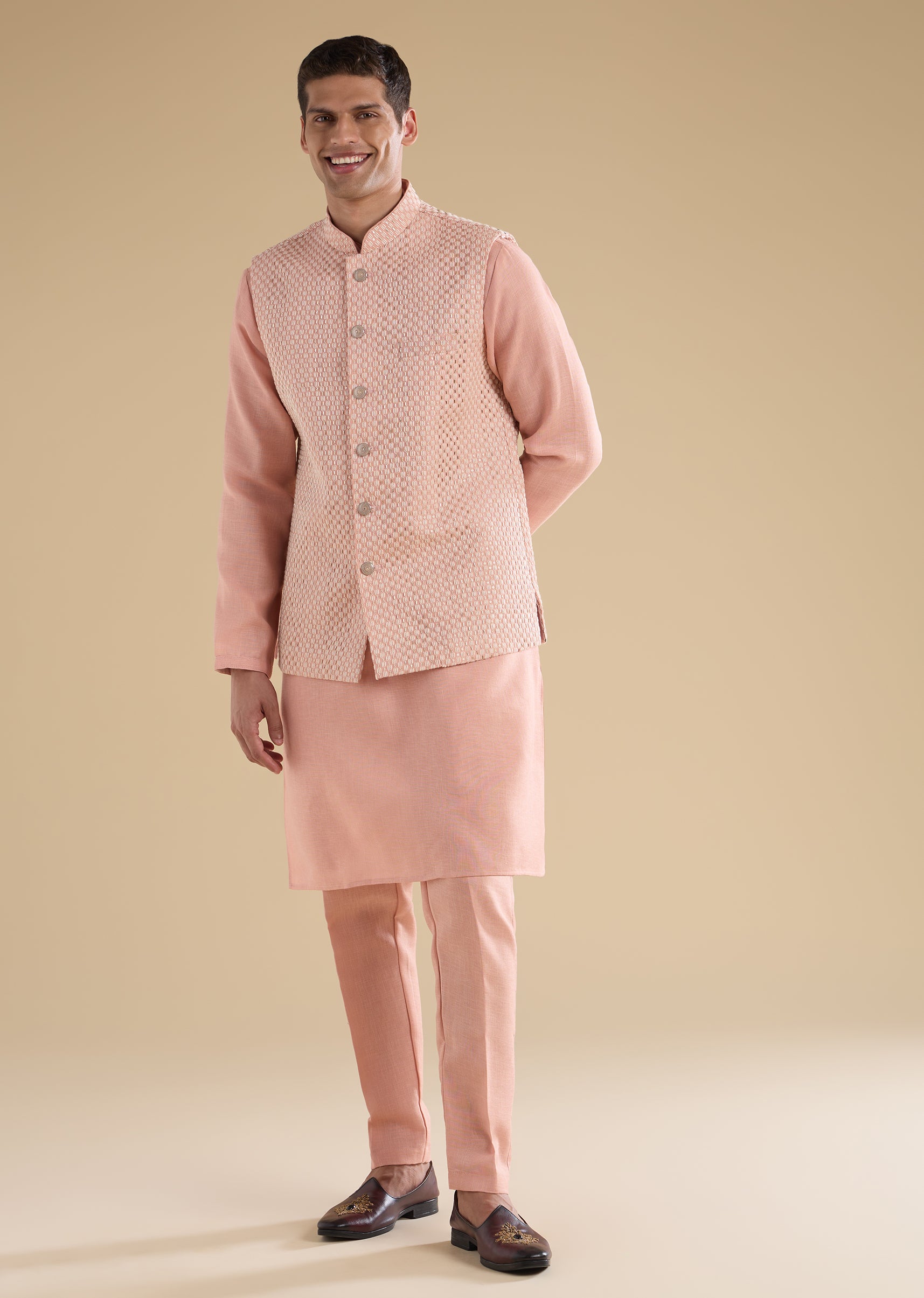 peach-embroidered-silk-kurta-jacket-set-sg370252-4 86d3e93c-f29f-45e2-85fa-749d841045b2