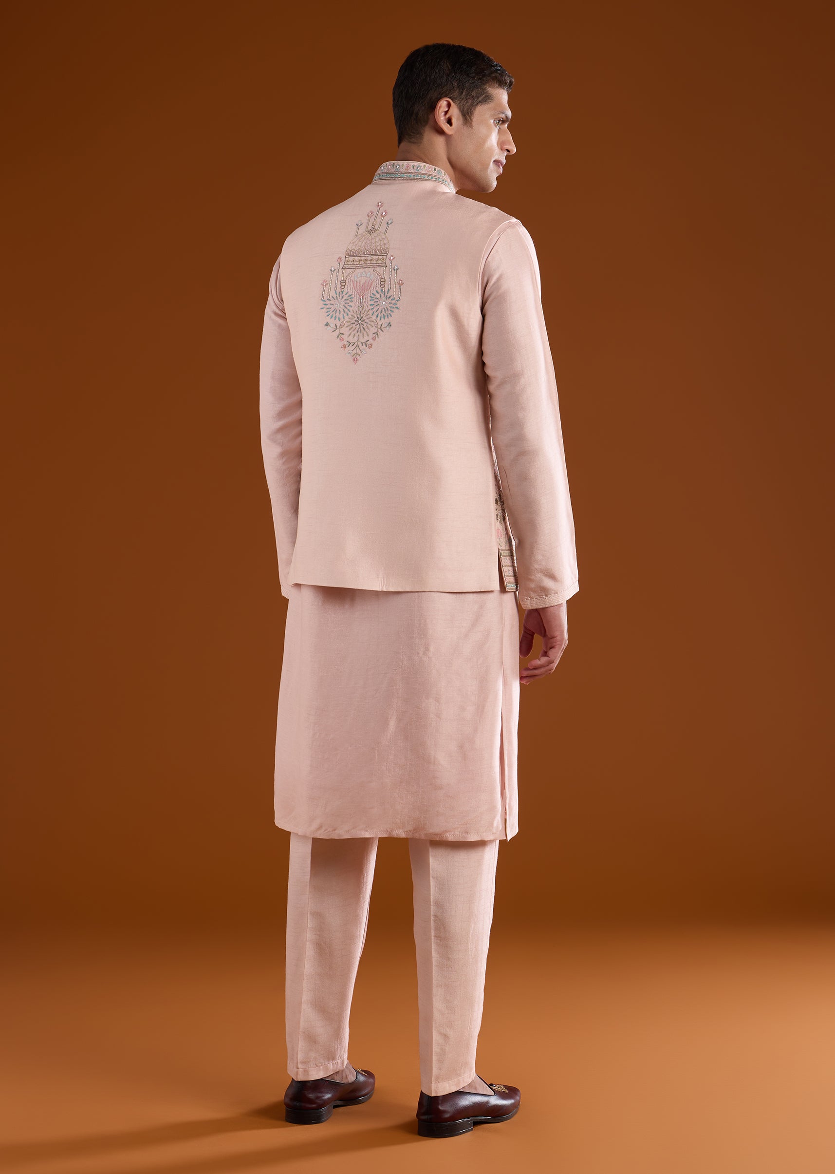peach-embroidered-silk-kurta-jacket-set-sg378660-5 6ee19a14-98b5-481e-b328-7302dfadfafe