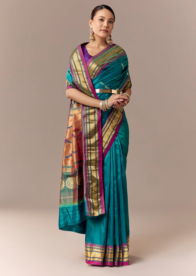 peacock-blue-maharani-paithani-saree-with-wine-pallu-sg292216-1 040d127c-64d6-4b69-8ffe-56085186e97c