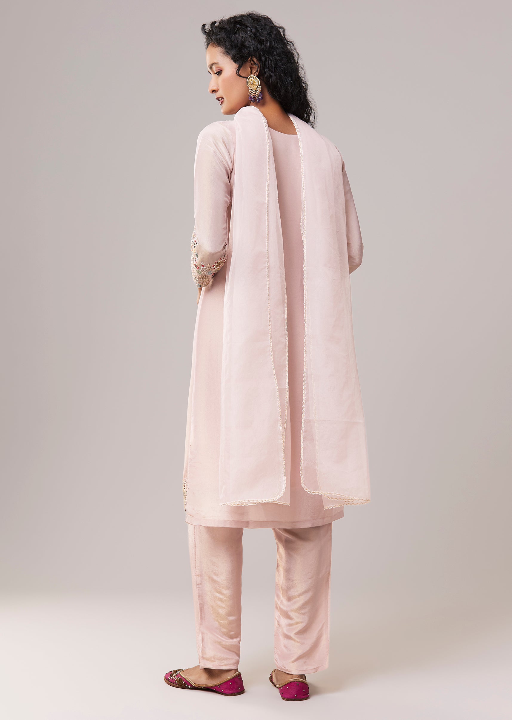 pink-bead-work-tissue-kurta-set-sg324740-5 68c5f2d4-c0aa-4efd-87a0-0187d2c070fe