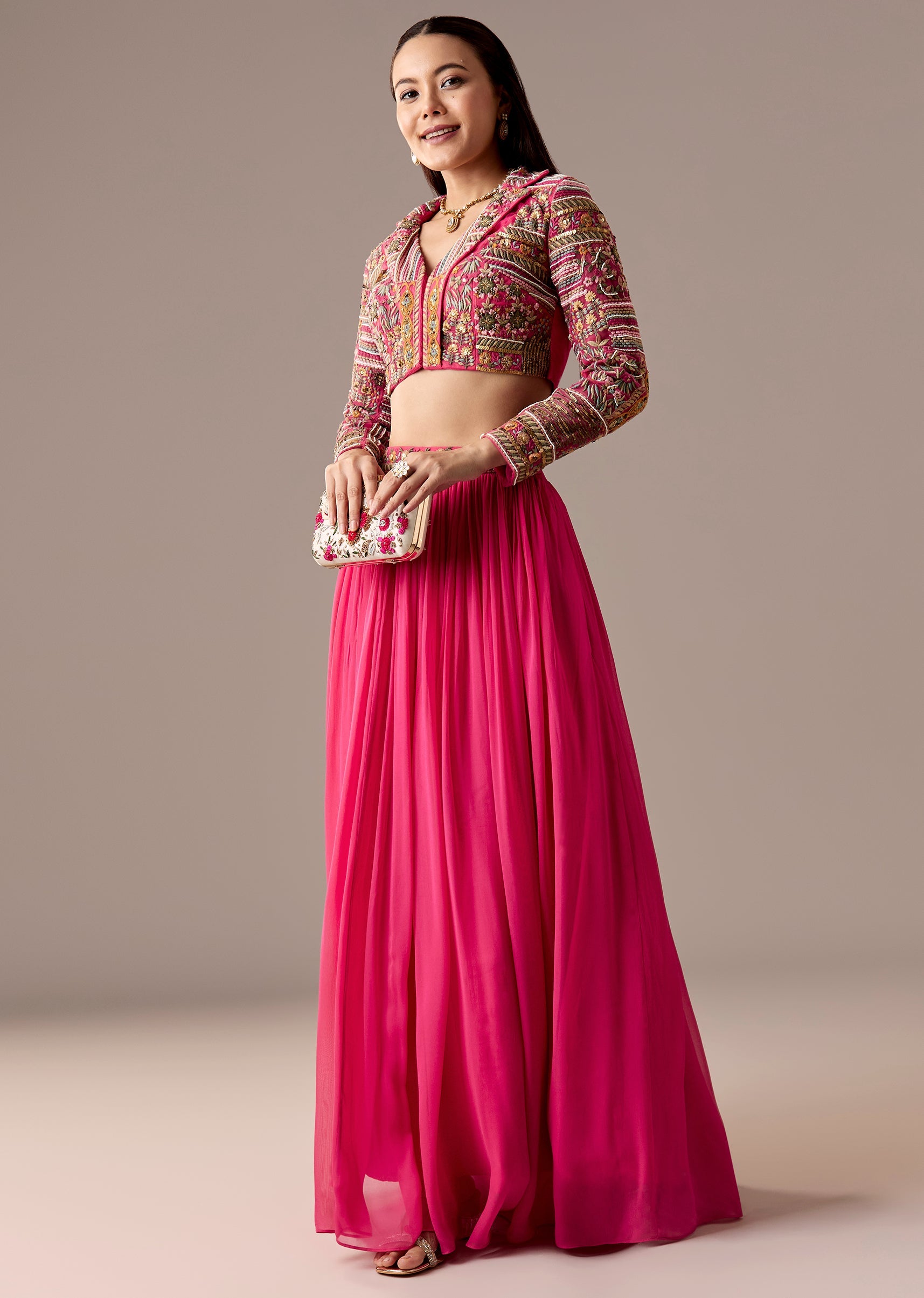 pink-bridesmaid-lehenga-set-sg386163-3 2f40863e-b5e9-4533-bd48-6fb5b1e887c7