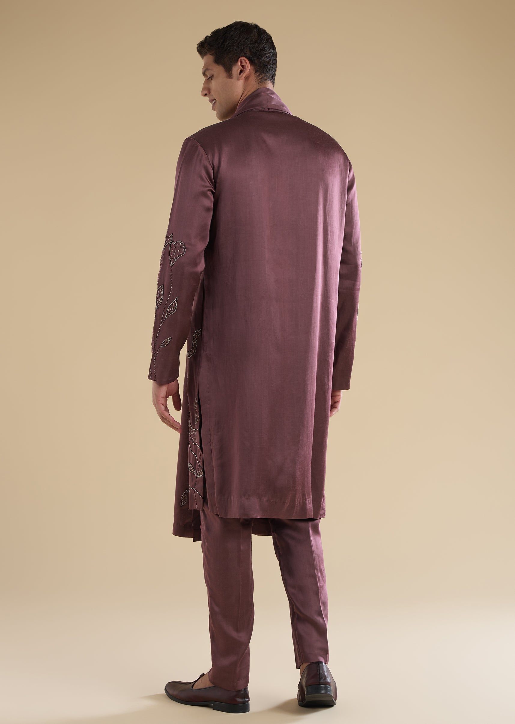 pink-embroidered-kurta-set-with-dupatta-sg379874-5 6a7f9f6b-9c72-4389-bb1a-61ecb050f9a5