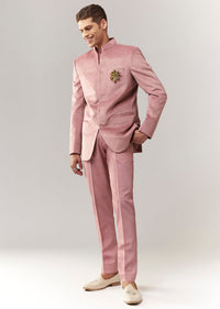 pink-jodhpuri-style-tuxedo-set-with-metal-broach-sg357744-1 23e9b949-158f-403a-bea5-6b1d8253bde8