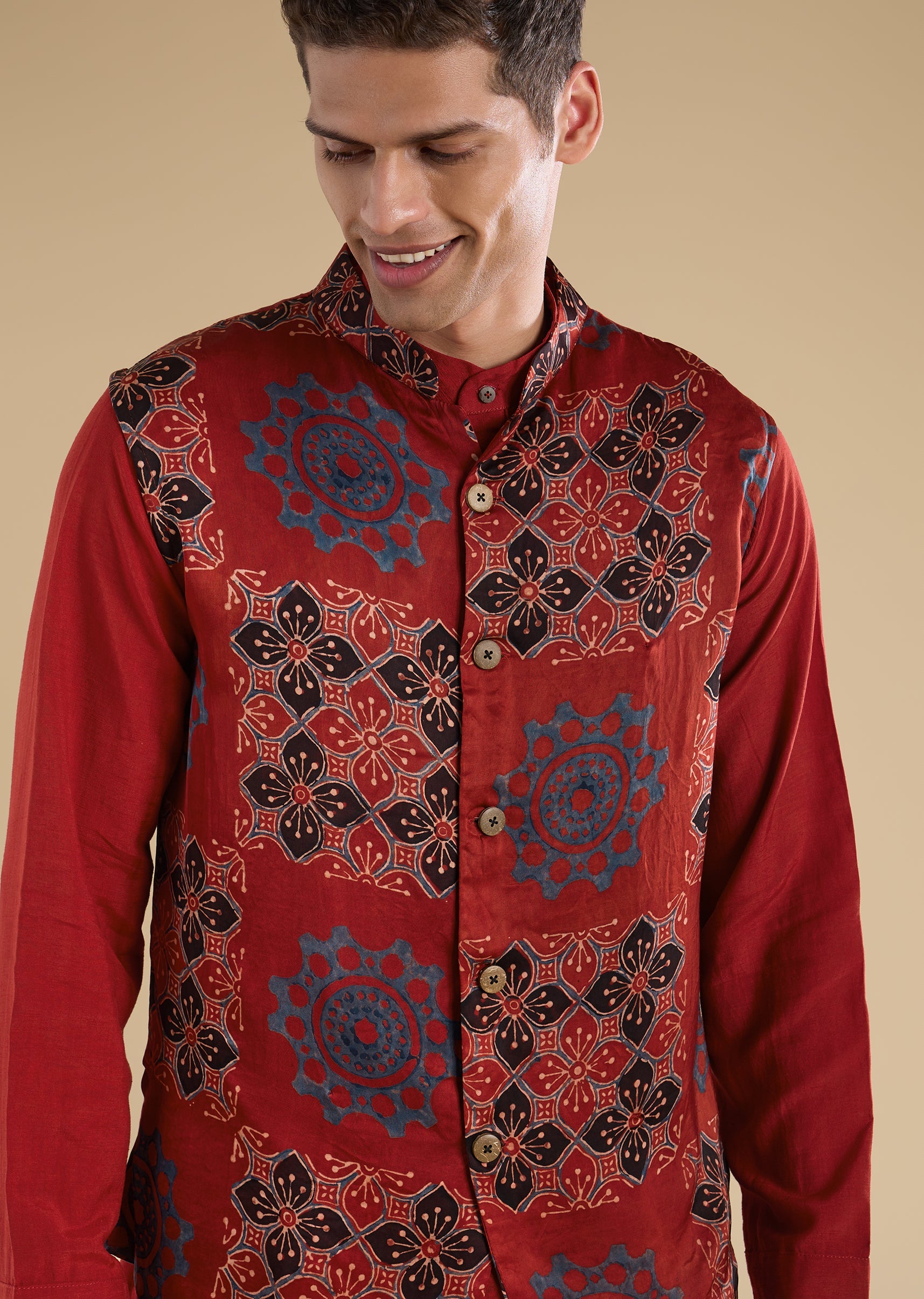 red-ajrakh-printed-kurta-jacket-set-sg349277-2 0bc084a6-2703-4e96-98ef-054a1febab49