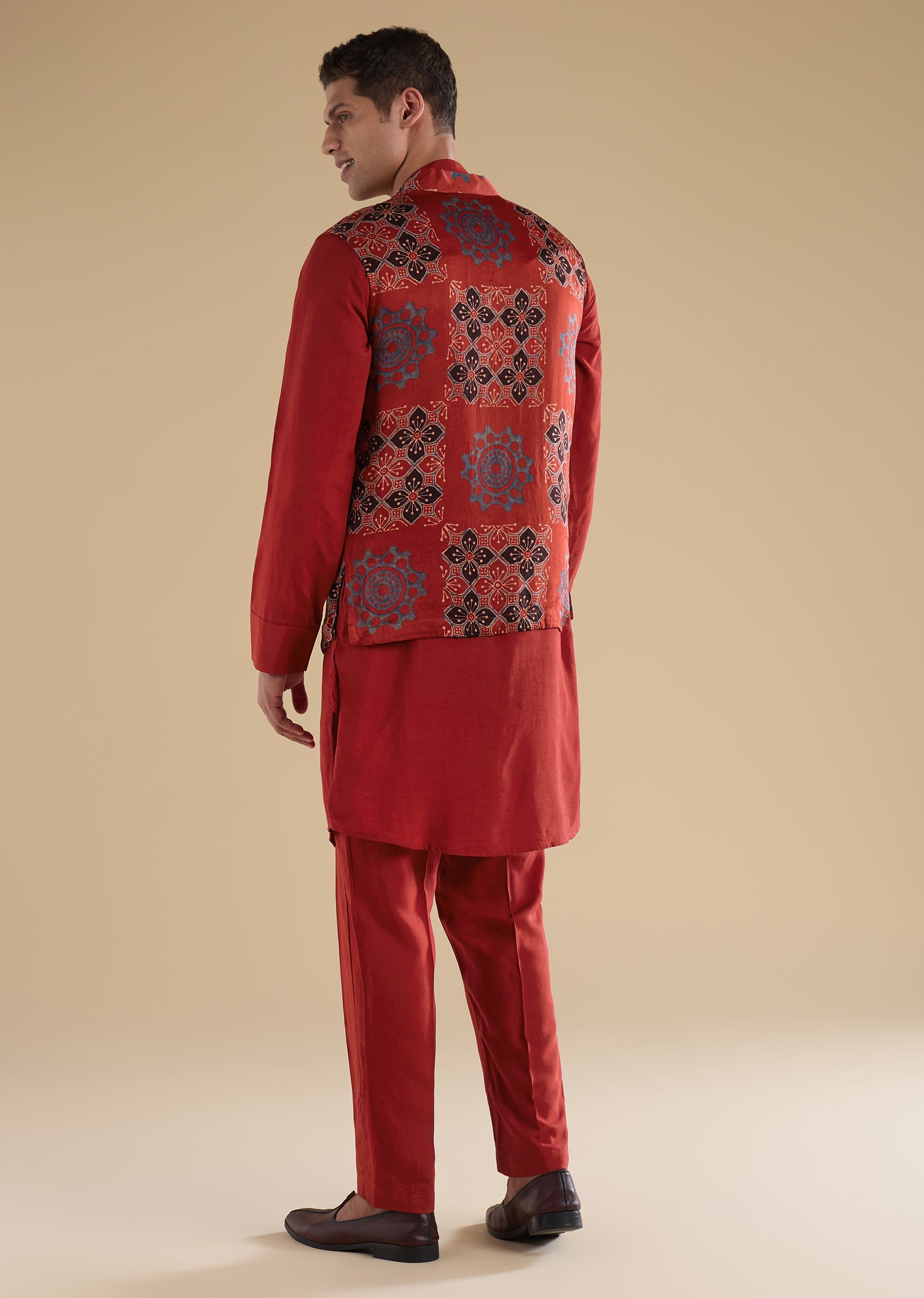 red-ajrakh-printed-kurta-jacket-set-sg349277-5 90cdbdff-f02b-4485-9e84-ca62659f2bd9