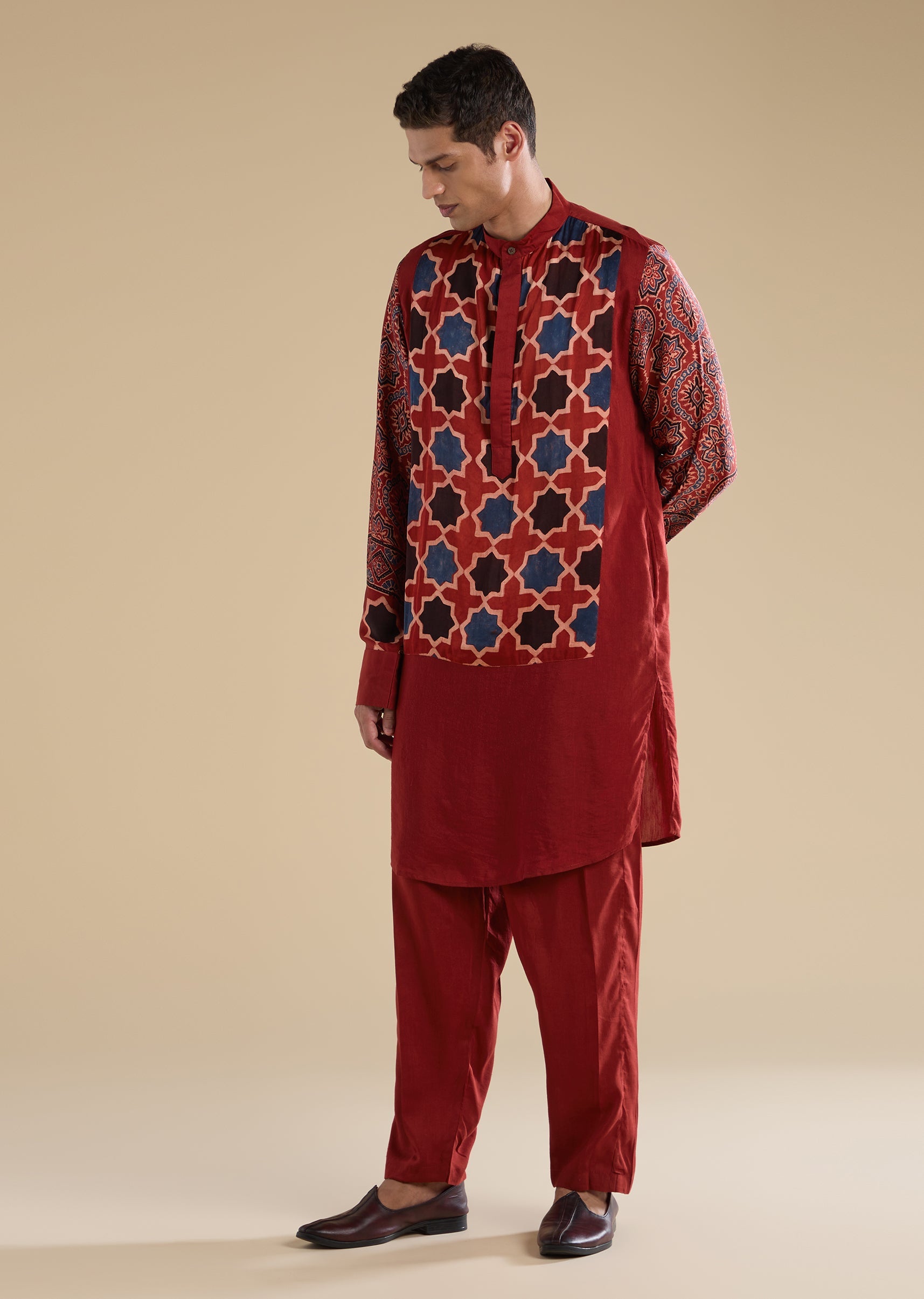 red-ajrakh-printed-kurta-set-sg349357-1 35ed92ab-5e81-4e47-8104-746a54127da8