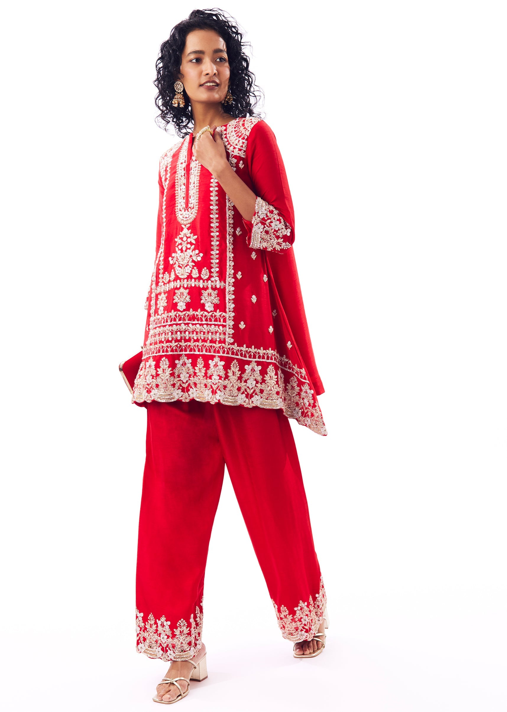 red-coord-set-with-zardosi-gotta-detailing-sg383624-3 875aa670-b5f5-44c5-ac7d-d87777a3f8b8