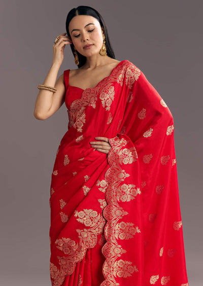 red-dola-silk-woven-motif-saree-with-scallop-border-sg284682-5