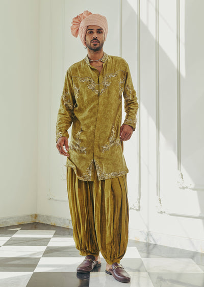 Sea Green Satin Kurta Pajama Set With Floral Vine Embroidery