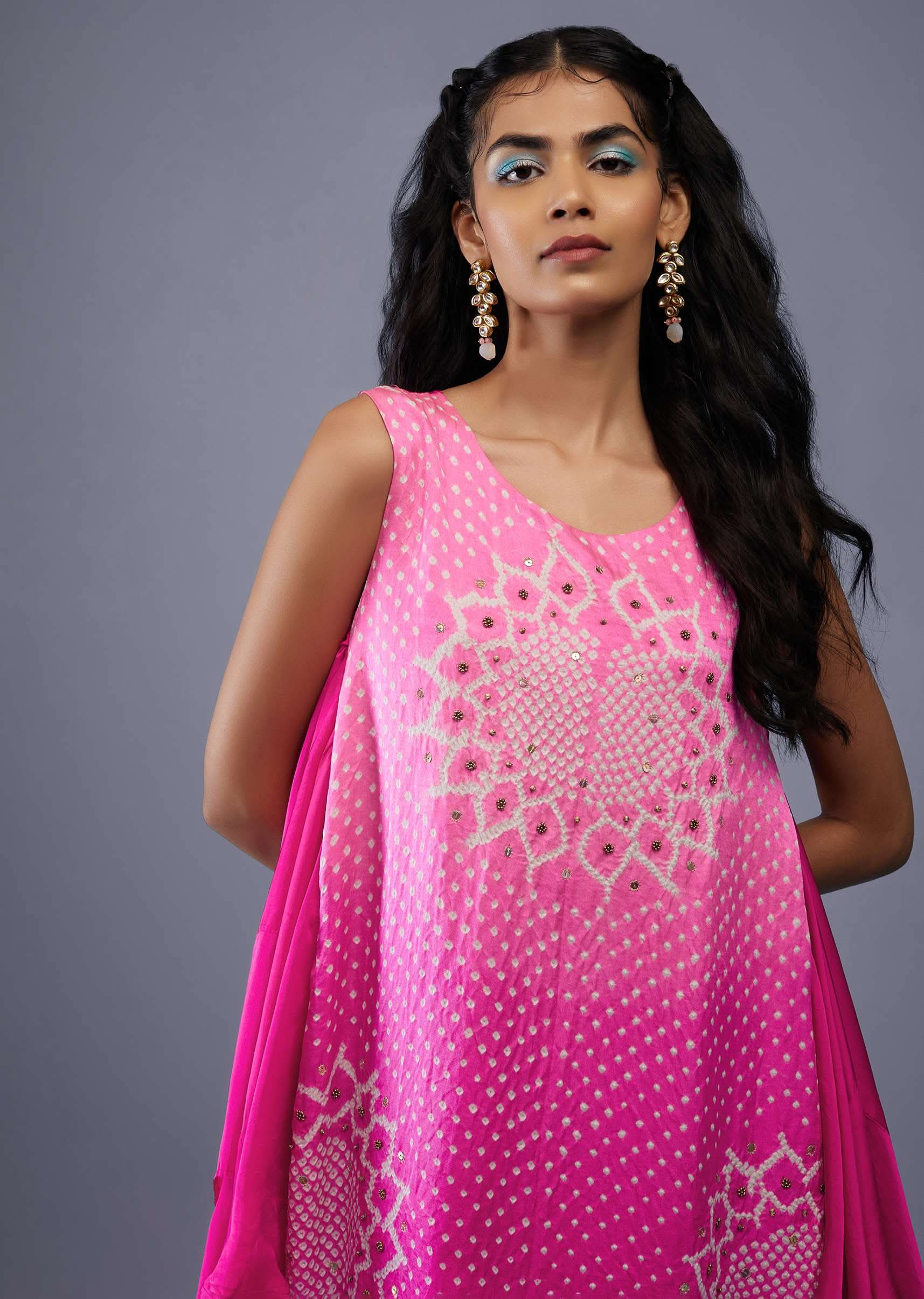 振袖ピンク（PATTI PATTI) Buy Fuschia Pink Bandhani Tunic & Dhoti Set in Gajji Silk