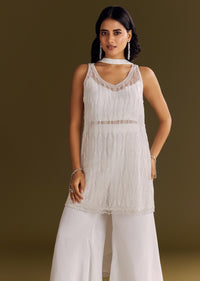 White Crepe Kurta Set With Net Choker Style Dupatta