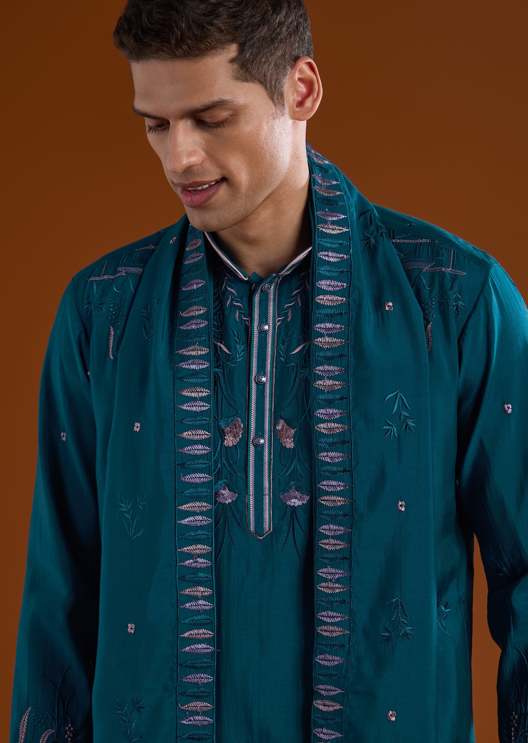 teal-blue-silk-kurta-set-with-dupatta-and-thread-work-sg321908-2