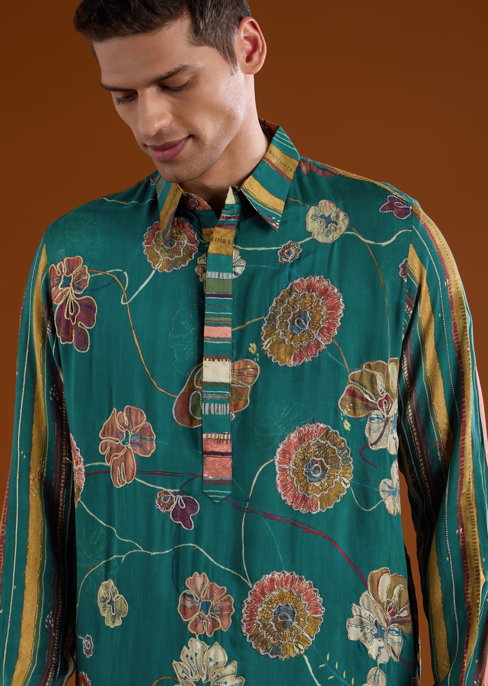 teal-muslin-mens-kurta-set-with-printed-kalamkari-sg349701-2 1d8809f1-2ff9-4377-96e6-ce5afed5c9fe