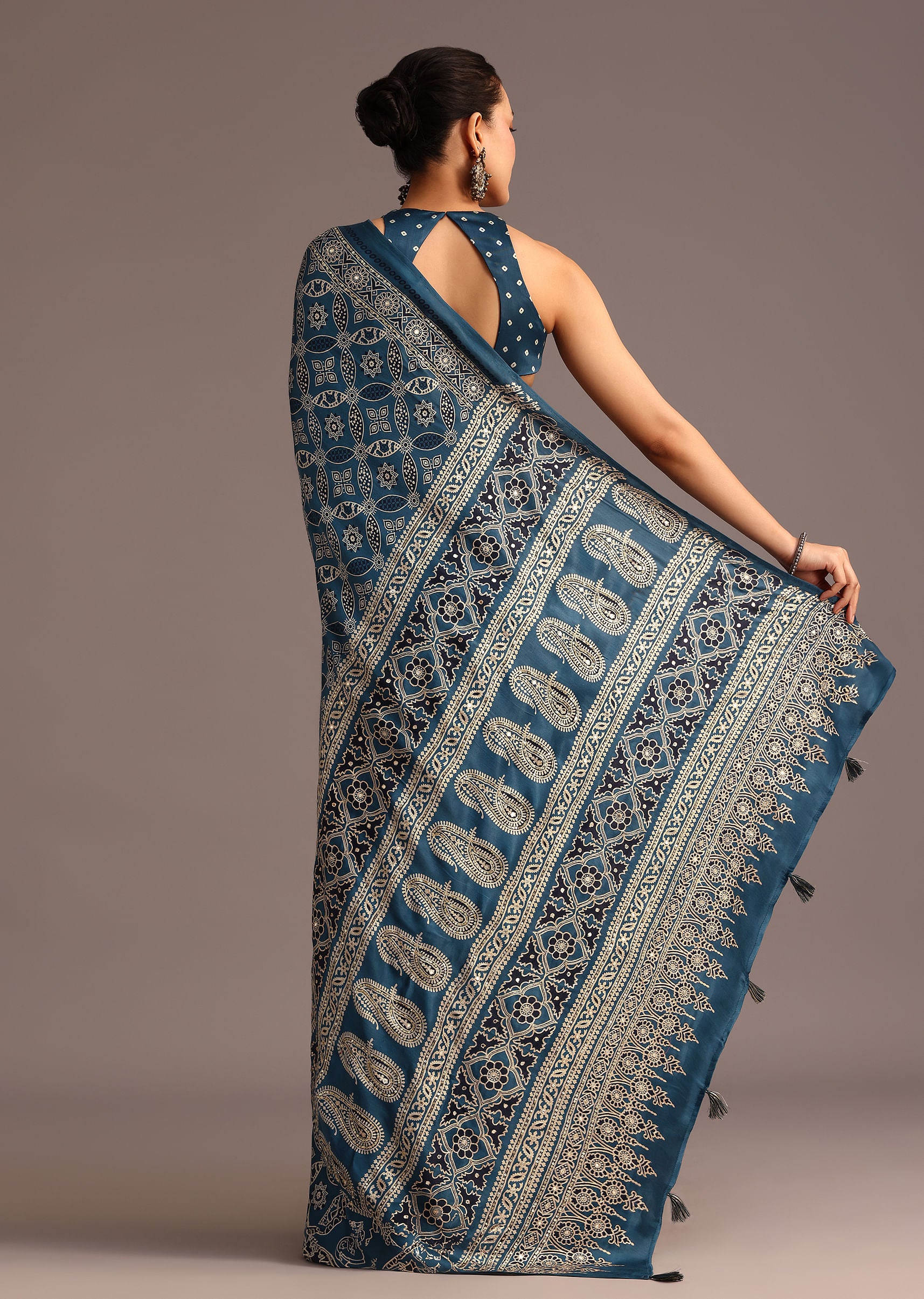 teal-satin-ajrakh-print-saree-with-mirror-embellished-border-and-pallu-sg257826 5