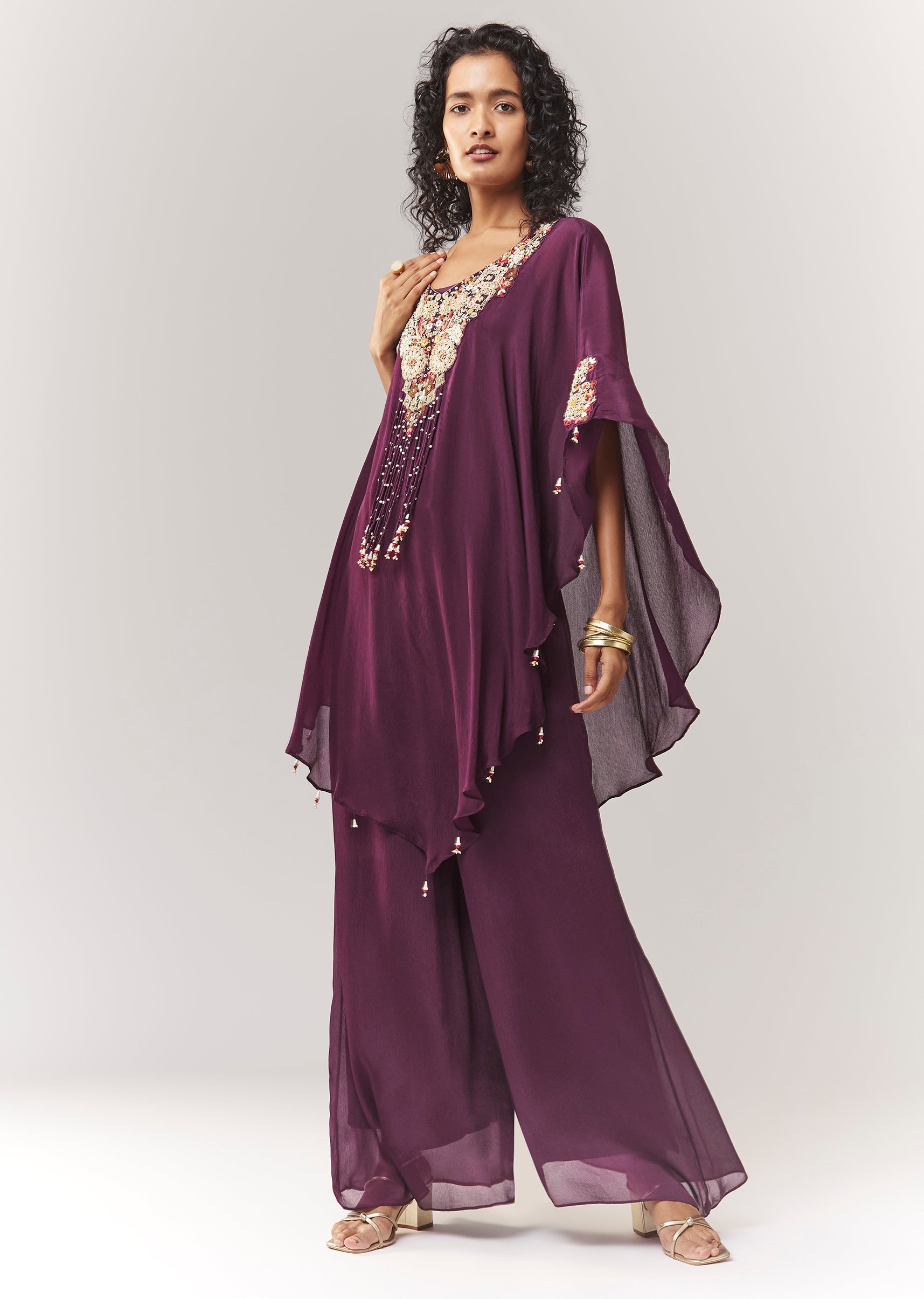 wine-thread-work-cape-set-with-palazzo-sg382295-3 78134ffd-4c2c-4974-8822-d48d7d74c2a6