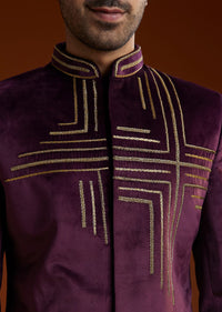 wine-velvet-jodhpuri-kurta-trouser-set-with-zari-embroidery-sg250039-2