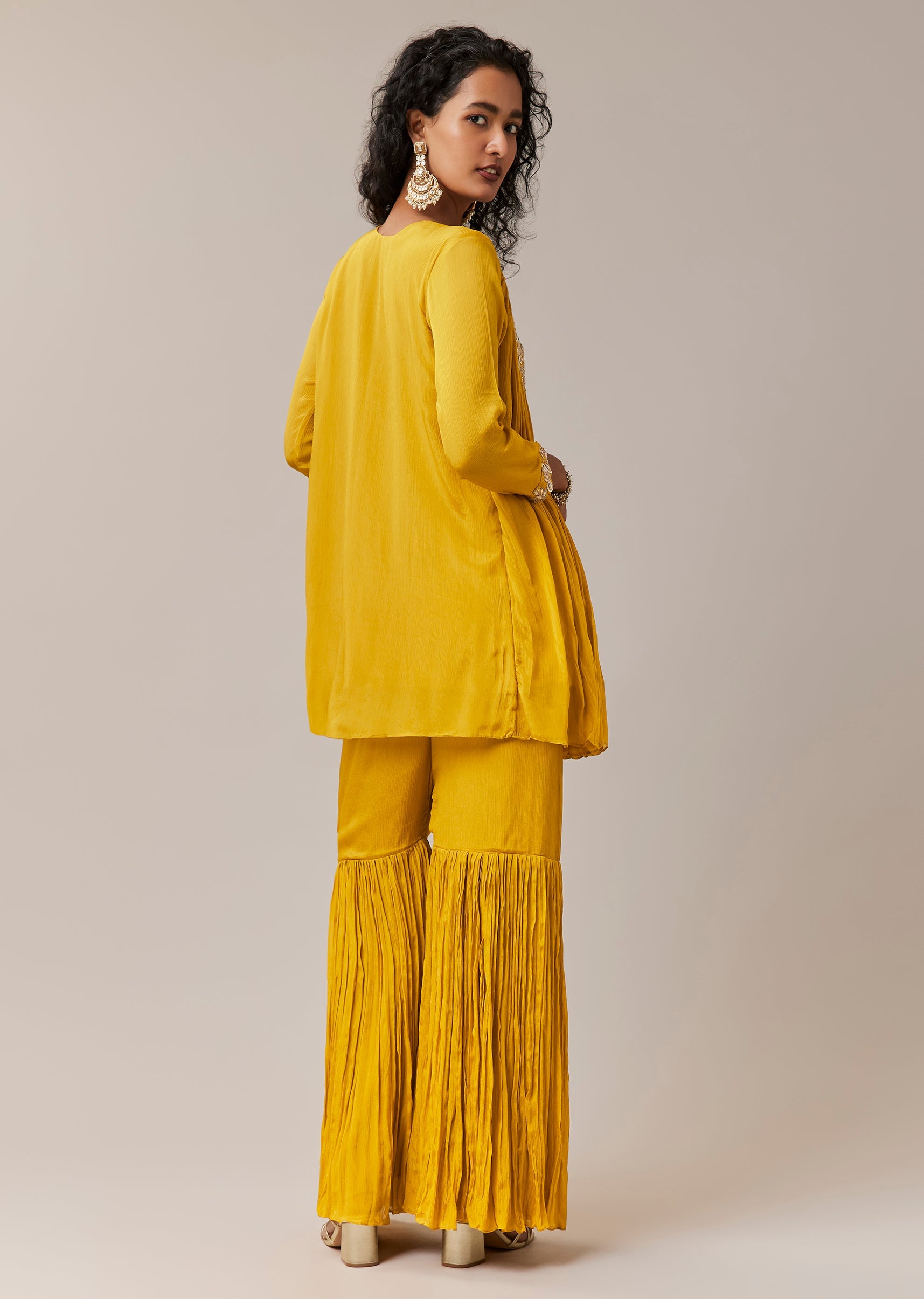 yellow-chinon-zardozi-work-top-and-sharara-set-sg379410-5 02852e83-d5f3-40a6-ad90-e160f74eff4f