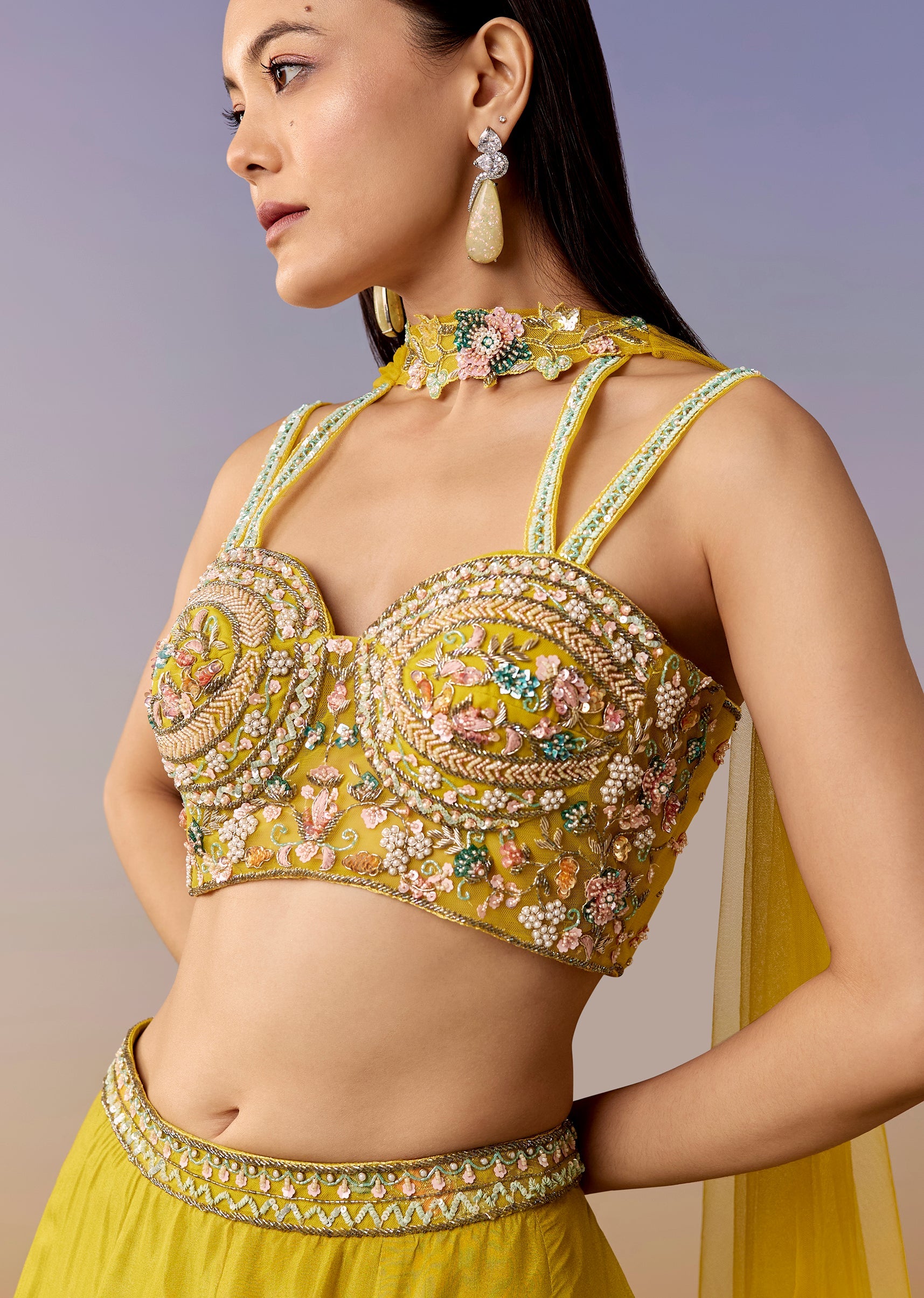 yellow-floral-printed-bridesmaid-lehenga-set-sg389497-3 b319f75d-1816-4bbb-8d61-52579e05abcc