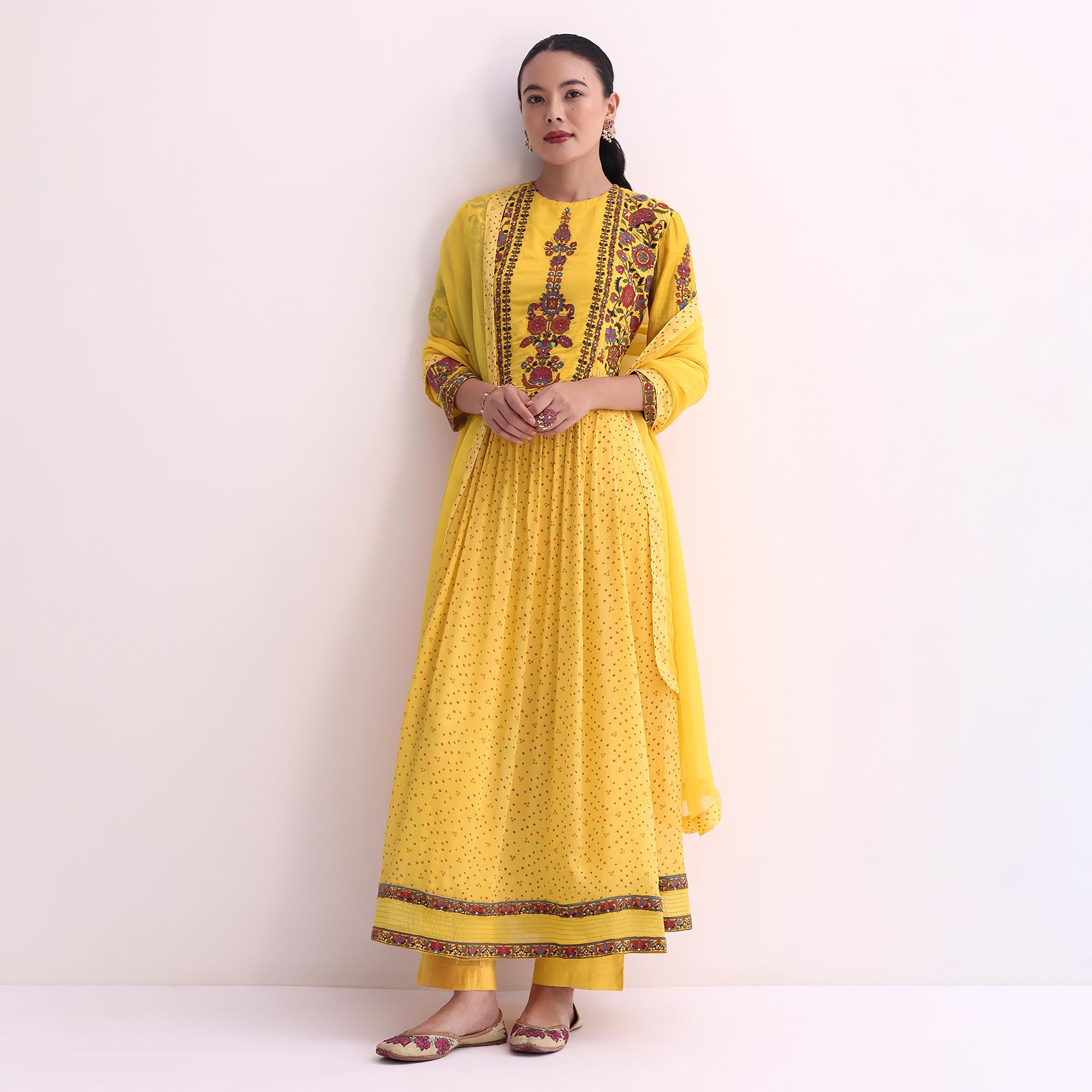 yellow chiffon kurti pant set with dupatta and resham-sg221497 18